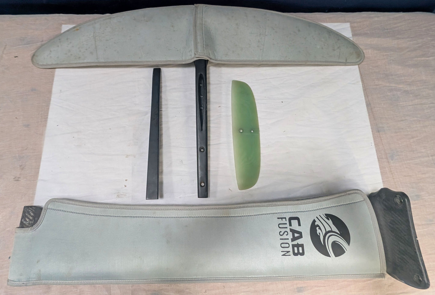 Complete Hydrofoil: CAB Fusion H1000 Carbon