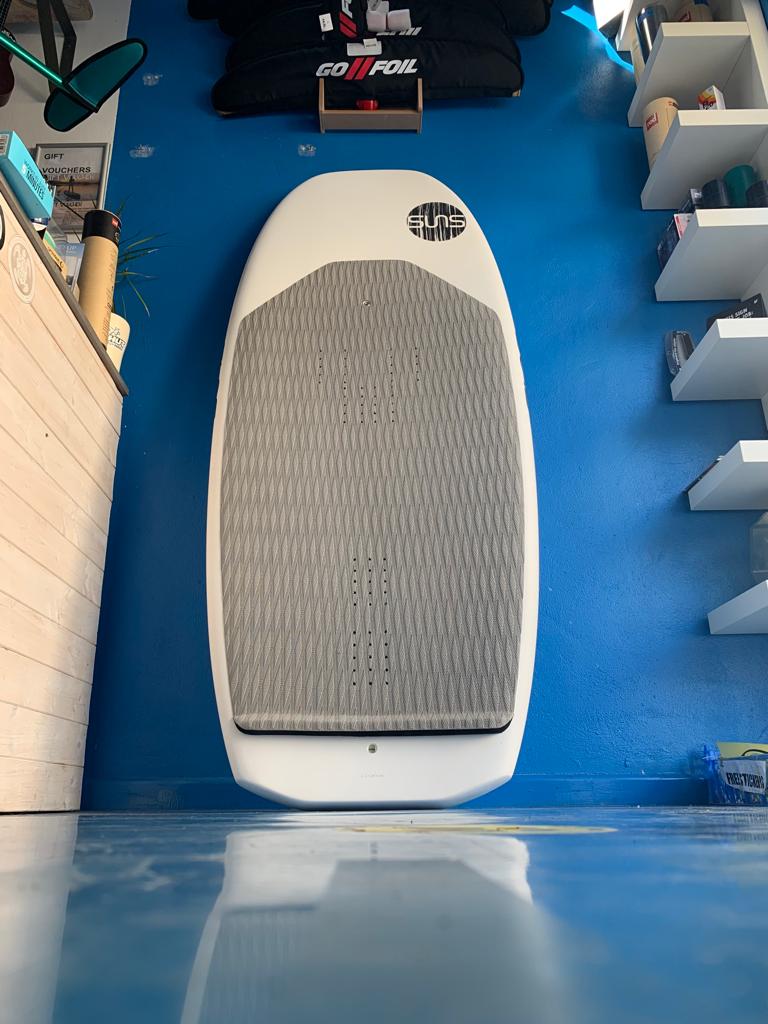 Suns 5'8 x 29 WING FOIL - 119Litres