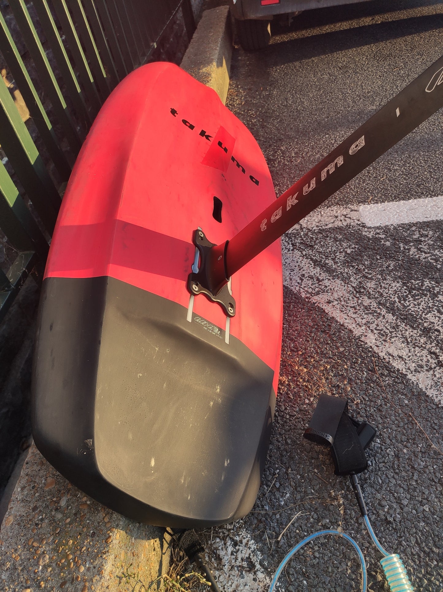 Bwrdd Takuma TK 75 Adain CARBON/SUP
