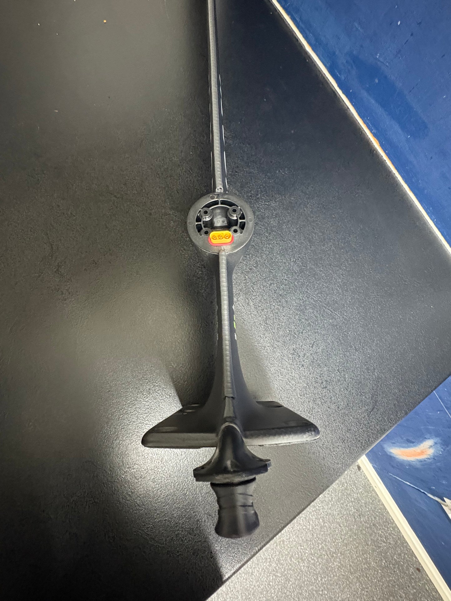 Foil Drive | NORTH Sonar Integrated UHM80 Mast