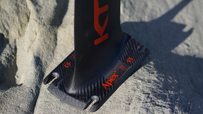 KT Apex UHM Carbon Mast