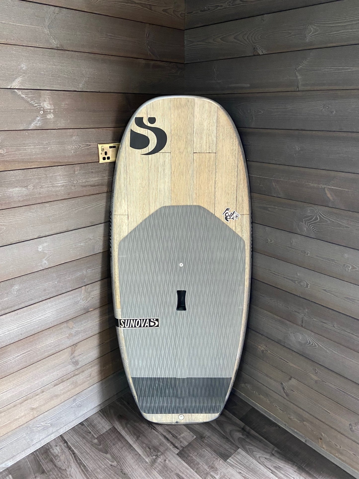 Sunova SUP Surf 5'4 x 27 1/2 Foilboard - 83.5 Litres