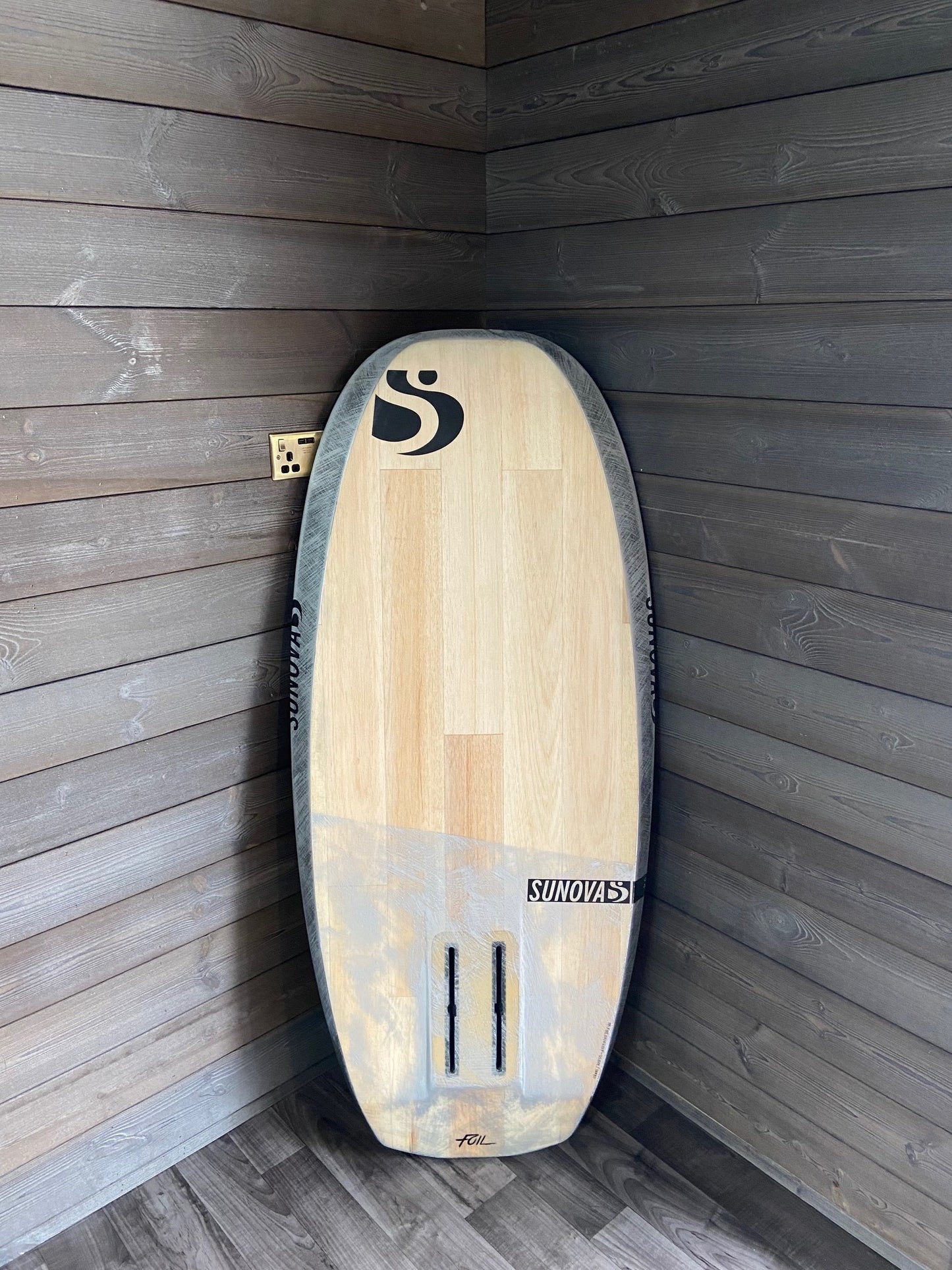 Sunova SUP Surf 5'4 x 27 1/2 Foilboard - 83.5 Litres