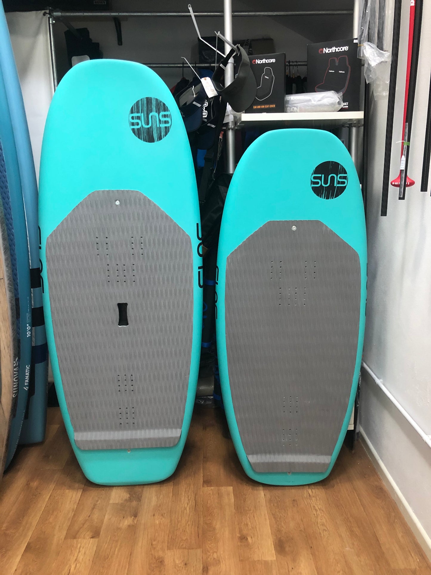 Suns SUP Foilboard 6'6 x 30 - 131Litr